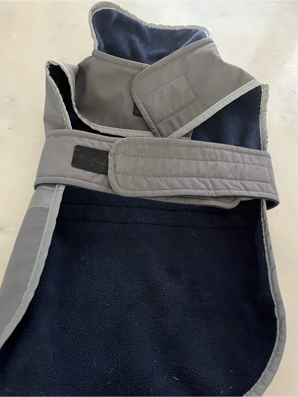 Lands' End Charcoal Gray Dog Jacket with Logo Patch - Picture 4 of 5